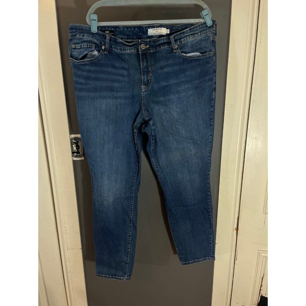 Torrid size 24 skinny medium dark wash jeans